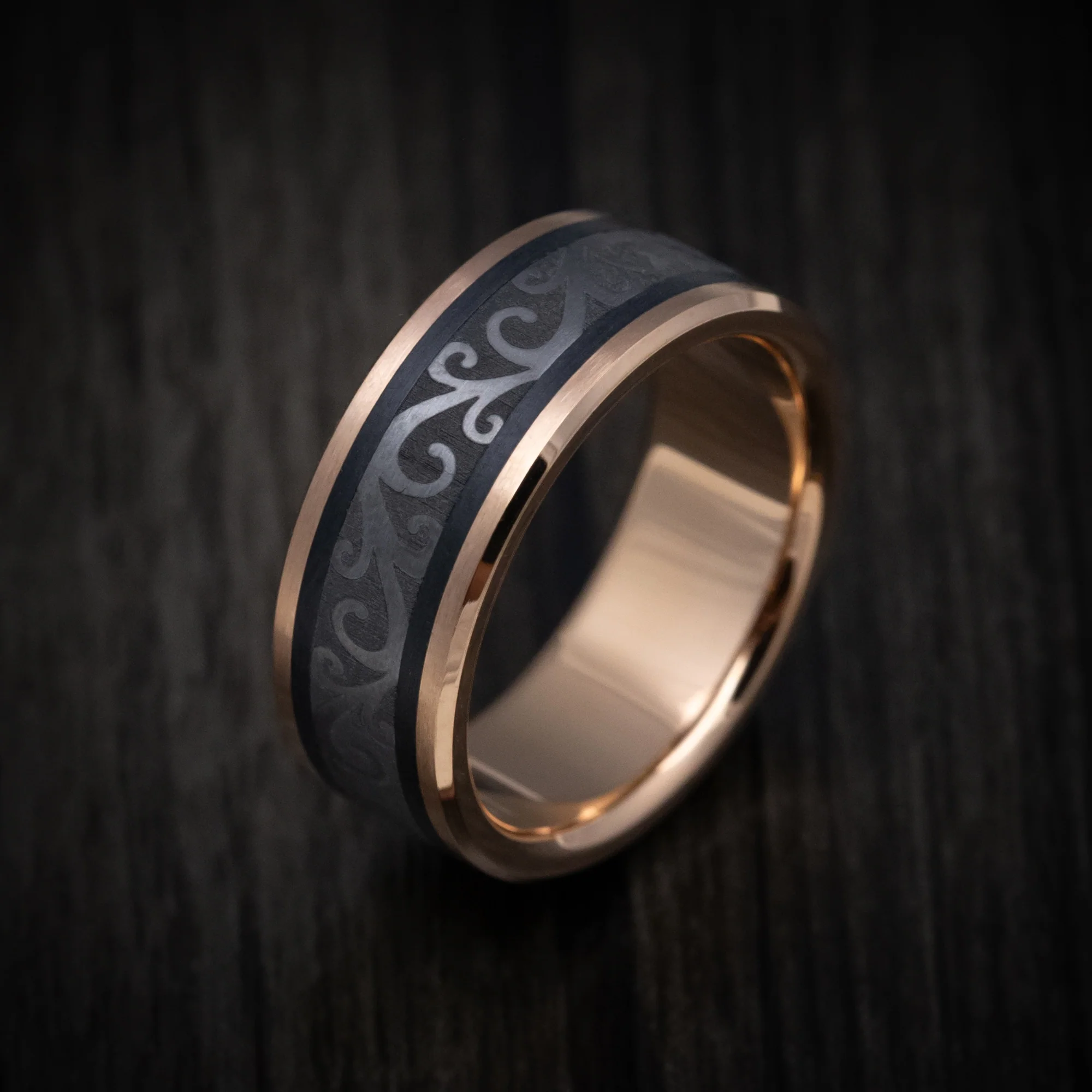 14K Gold and Tantalum Men's Ring with Scroll Design - Image 3