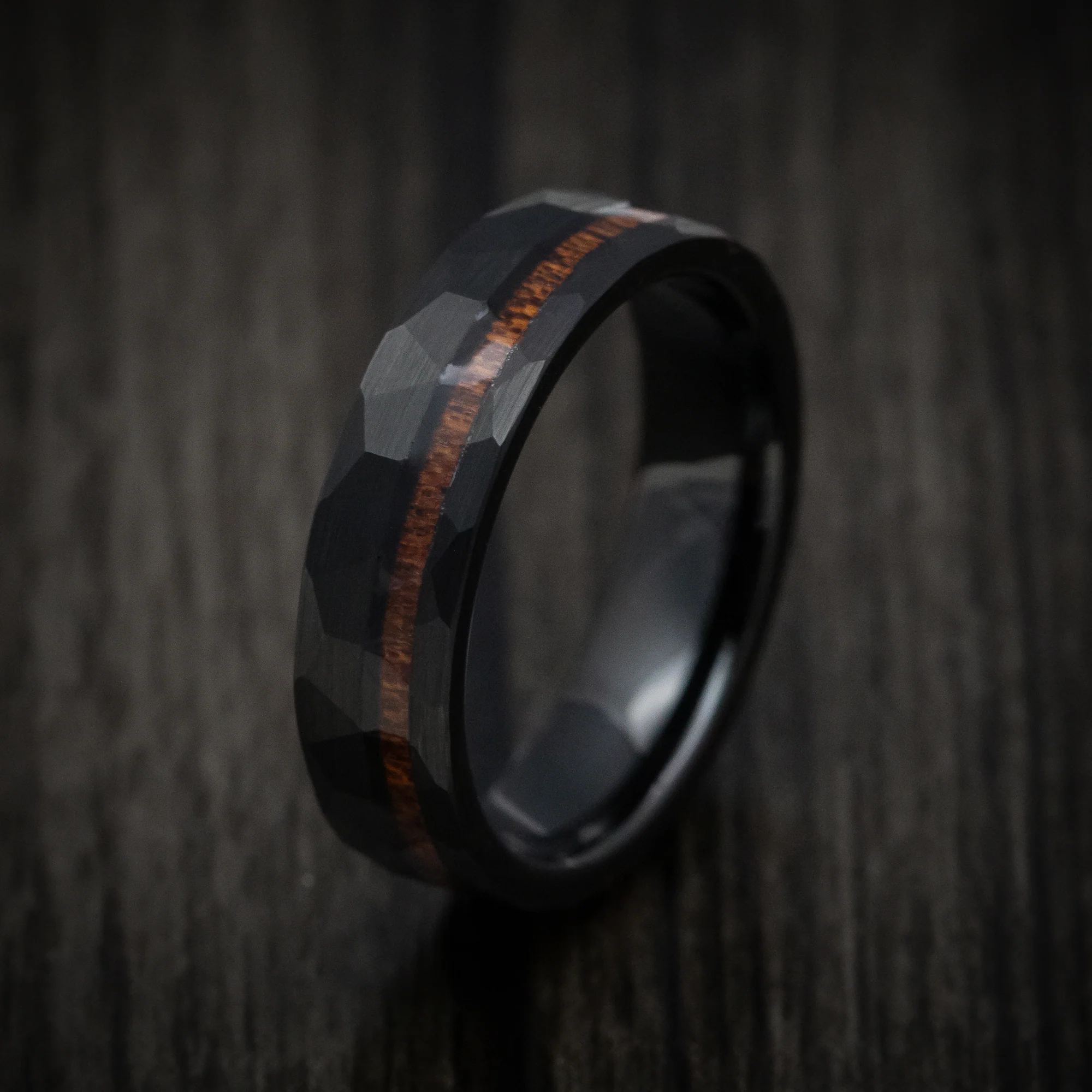 Black Tungsten Men's Ring with Koa Wood Inlay Band - Image 4