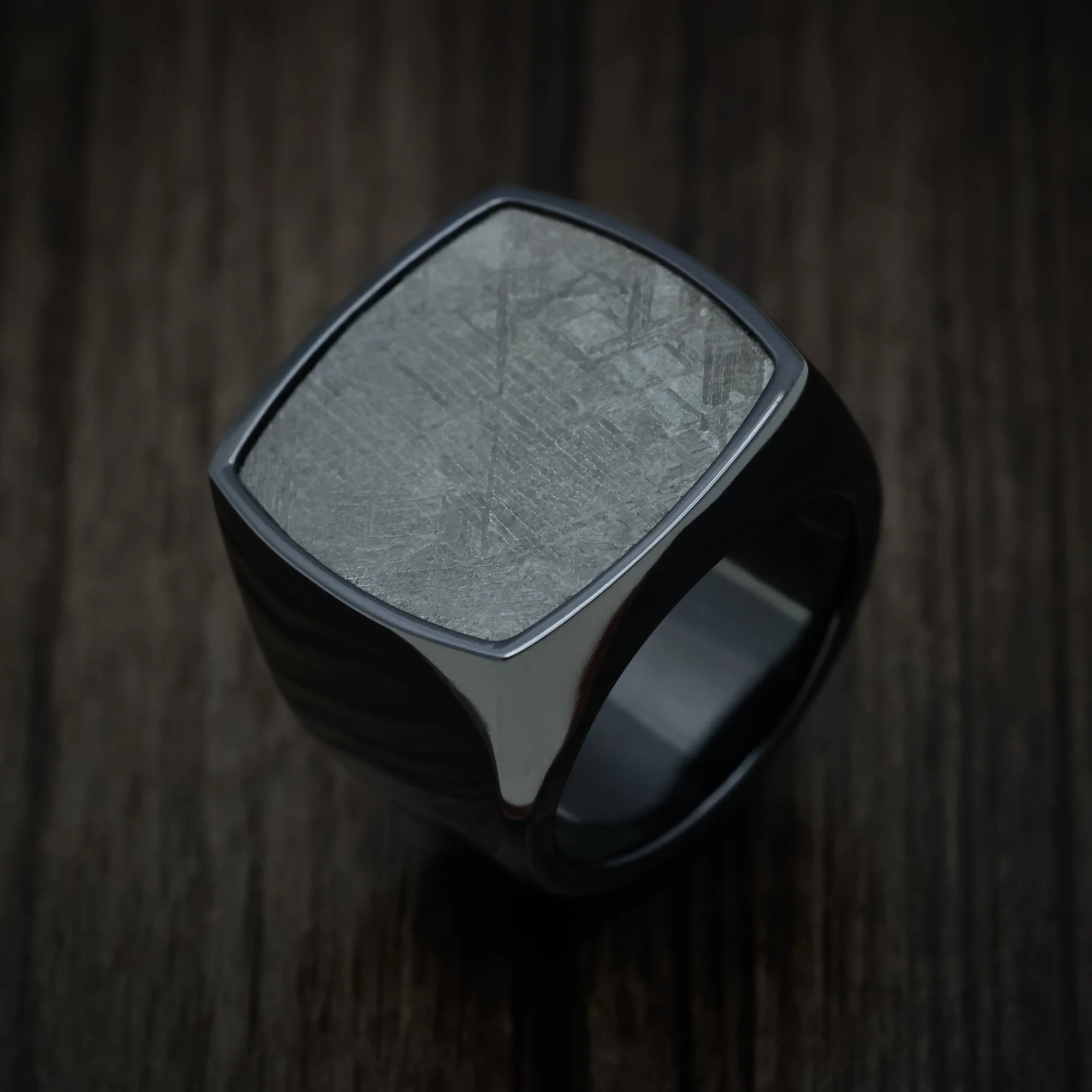 Black Zirconium Extra Large Signet Ring with Gibeon Meteorite Inlay - Image 3