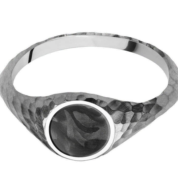 Circle Cobalt Chrome Signet Ring / Hammer Ring Finish and Polish Signet Finish / Forged Carbon Fiber Inlay / Size 8.5 - Image 3
