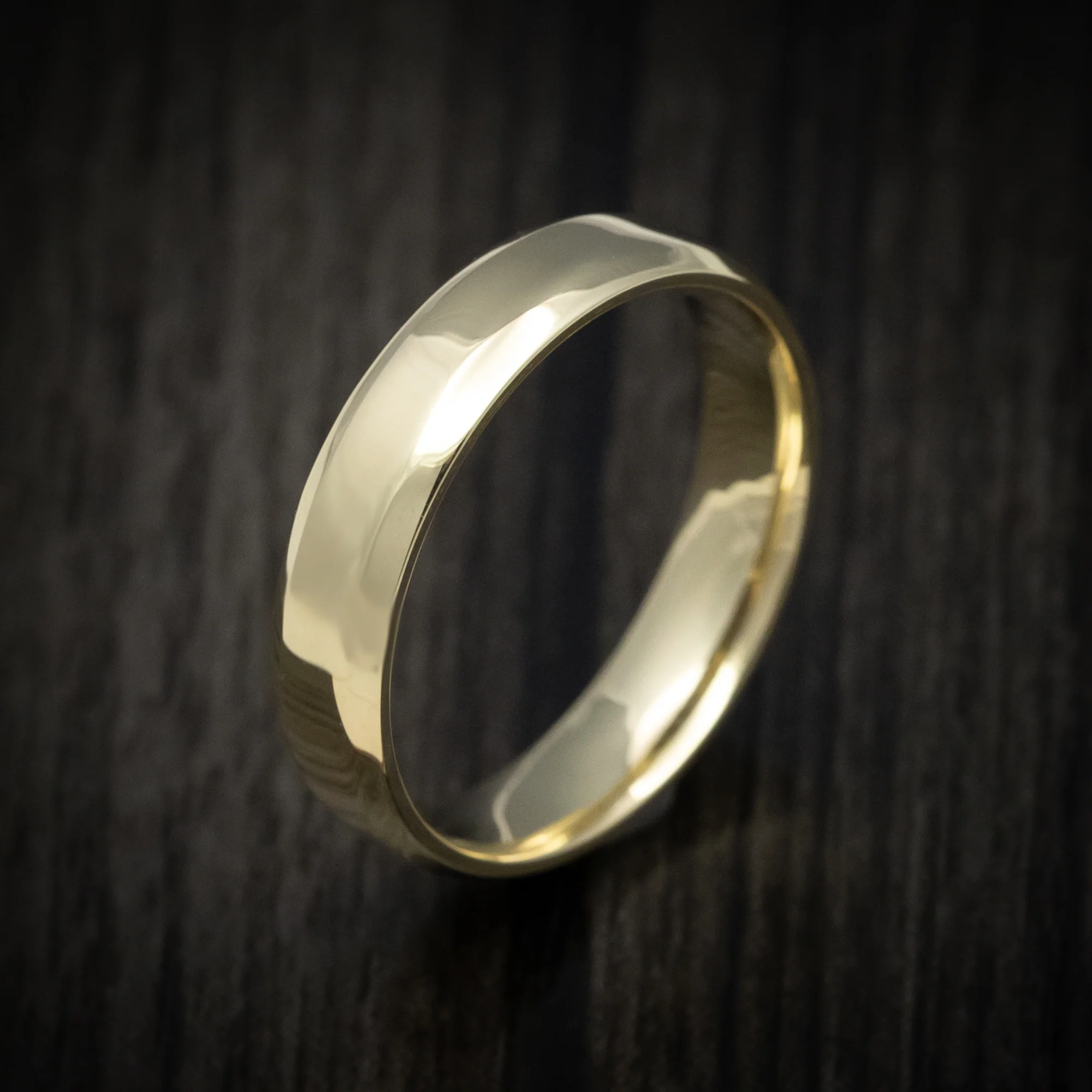 Classic Gold 5mm Wide Wedding Men's Band - Image 3