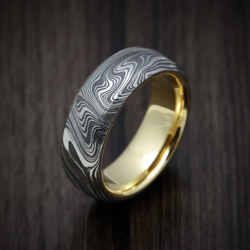 Marble Kuro Damascus Steel Men's Ring with 18K Gold Sleeve - Image 3