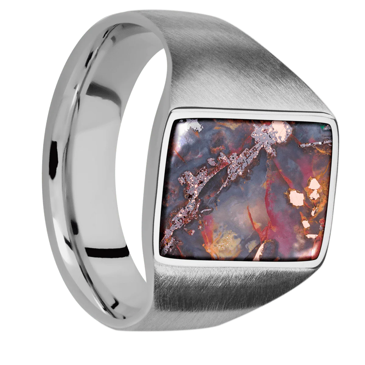 Medium Rectangle signet ring (16x11.5mm) in Titanium, with a Wide style band, a Chrysocopper inlay.