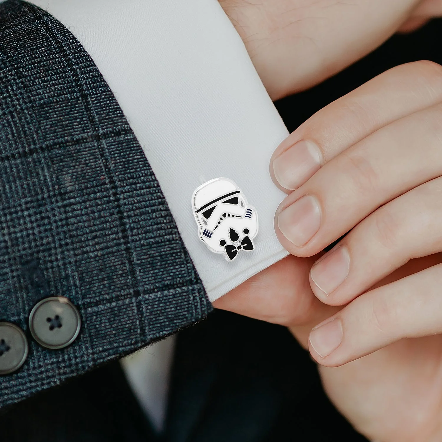 Star Wars Stormtrooper with Bow Tie Cufflinks - Image 5