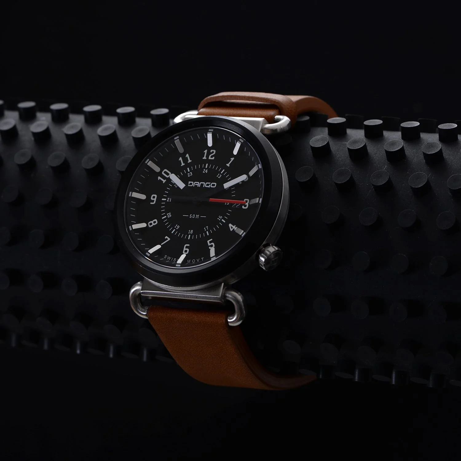 TK-01 - TREK WATCH WITH ITALIAN LEATHER STRAP - WHISKEY BROWN - Image 4