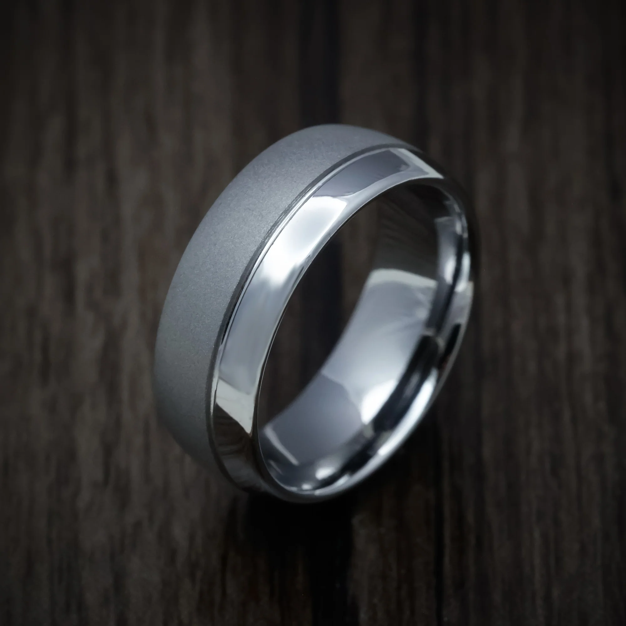 Tungsten Band Men's Ring - Image 3