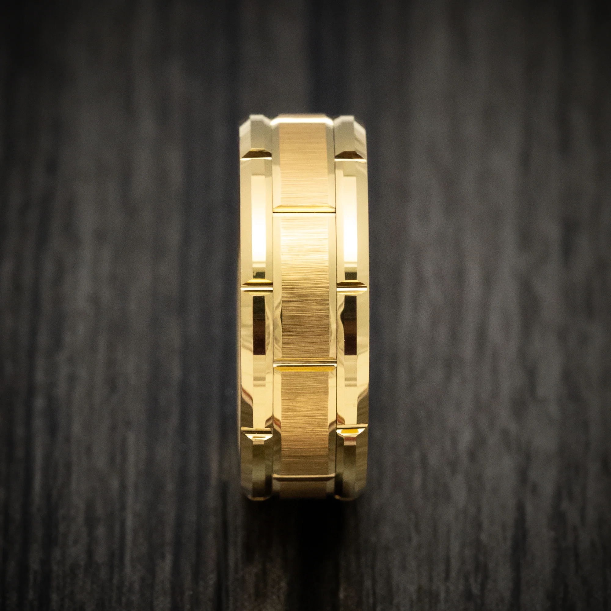 Golden Tungsten Men's Ring with Brick Design Band - Image 3